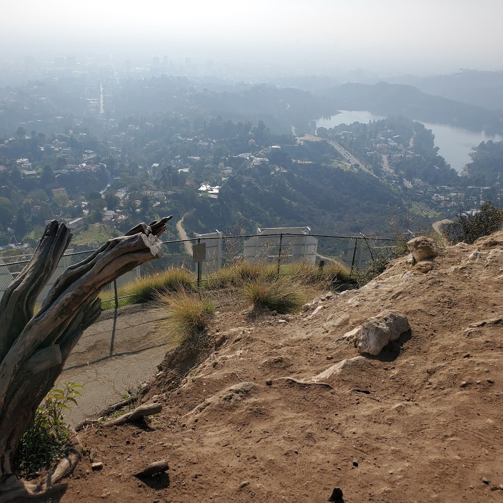 Bronson Caves | 3200 Canyon Dr, Los Angeles, CA 90068, USA | Phone: (818) 243-1145