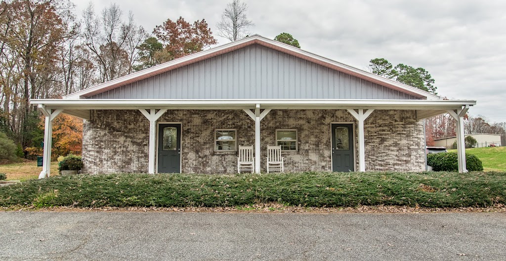 Seagrove Animal Hospital | 6961 US-220 ALT, Asheboro, NC 27205, USA | Phone: (336) 873-7997