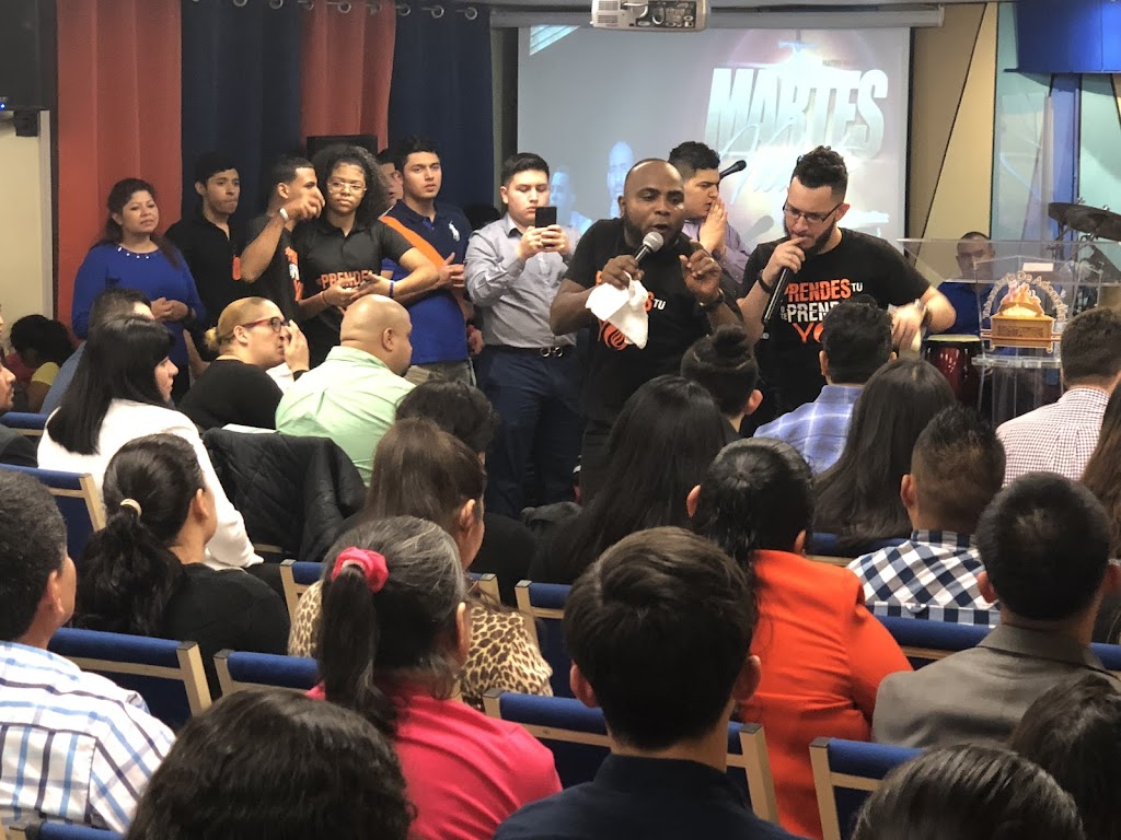 Iglesia Tabernaculo De Adoracion | 17290 River Ridge Blvd #102, Woodbridge, VA 22191, USA | Phone: (703) 291-1152