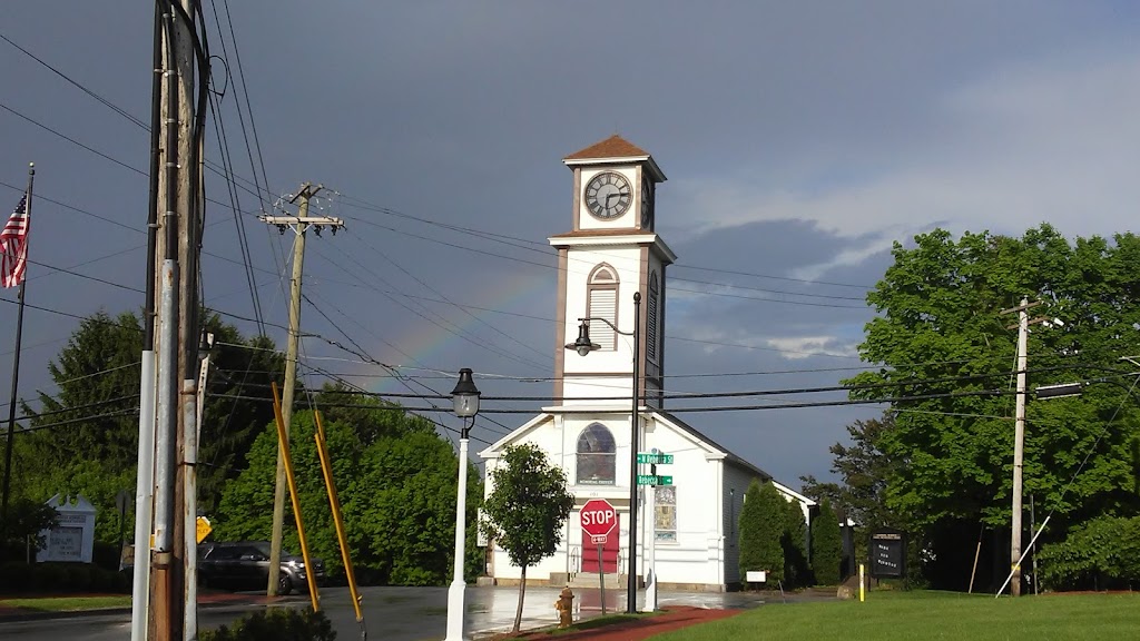 Saxonburg Memorial Church | 100 W Main St, Saxonburg, PA 16056 | Phone: (724) 352-2888