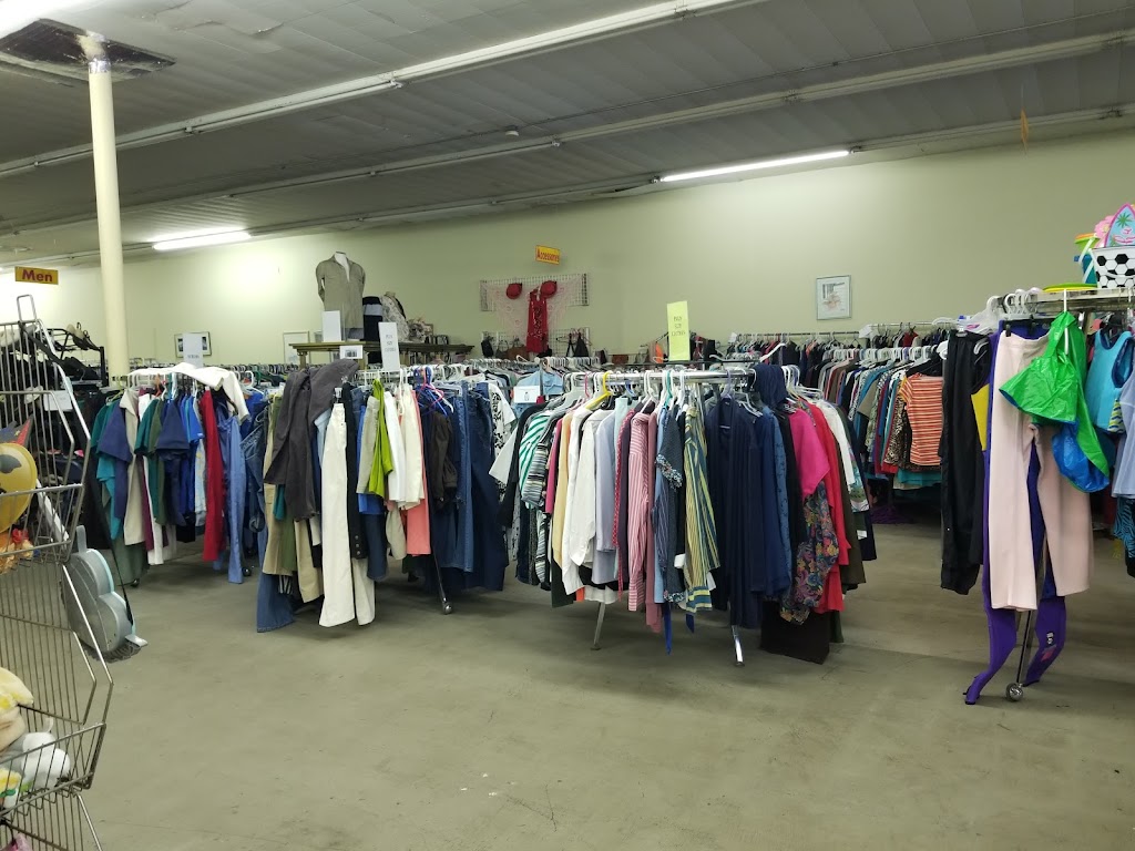 Helping rock thrift store | 14801 7th St, Dade City, FL 33523, USA | Phone: (352) 521-0535