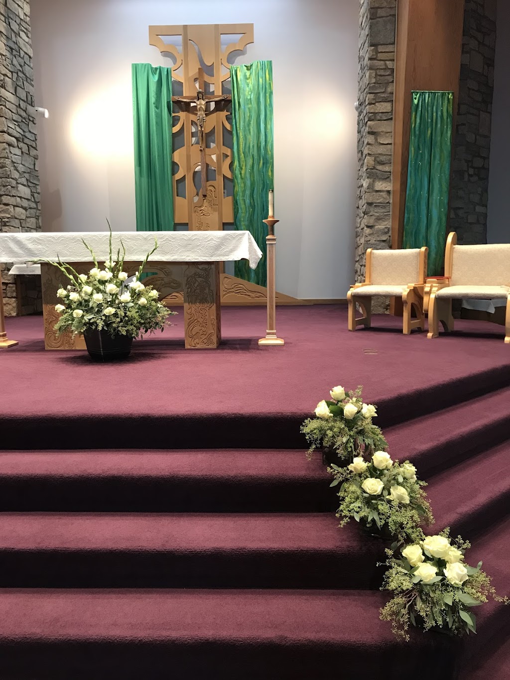 St Brendans Church | 4242 Brendan Ln, North Olmsted, OH 44070, USA | Phone: (440) 777-7222