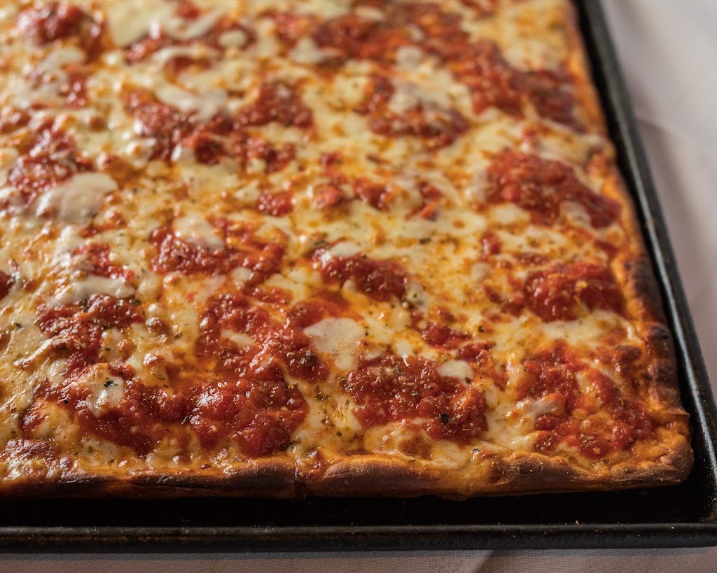Umberto’s Pizzeria | 64 Manetto Hill Rd, Plainview, NY 11803, USA | Phone: (516) 433-4999