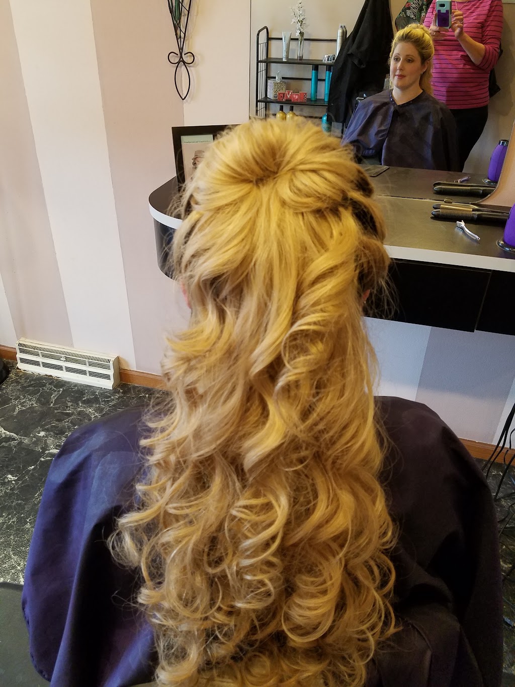 Creations By Cindy | 1353 Excalibur Dr, Janesville, WI 53546 | Phone: (608) 728-0608