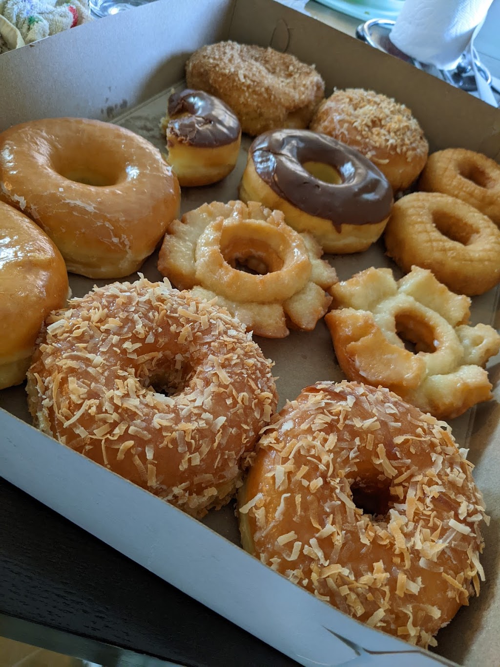 Bosa Donuts | 25225 N Lake Pleasant Pkwy, Peoria, AZ 85383, USA | Phone: (623) 226-7777