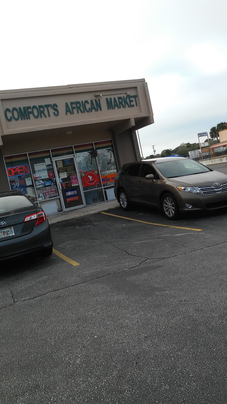 Comforts African Market | 6864 Arlington Expy, Jacksonville, FL 32211, USA | Phone: (904) 720-1908