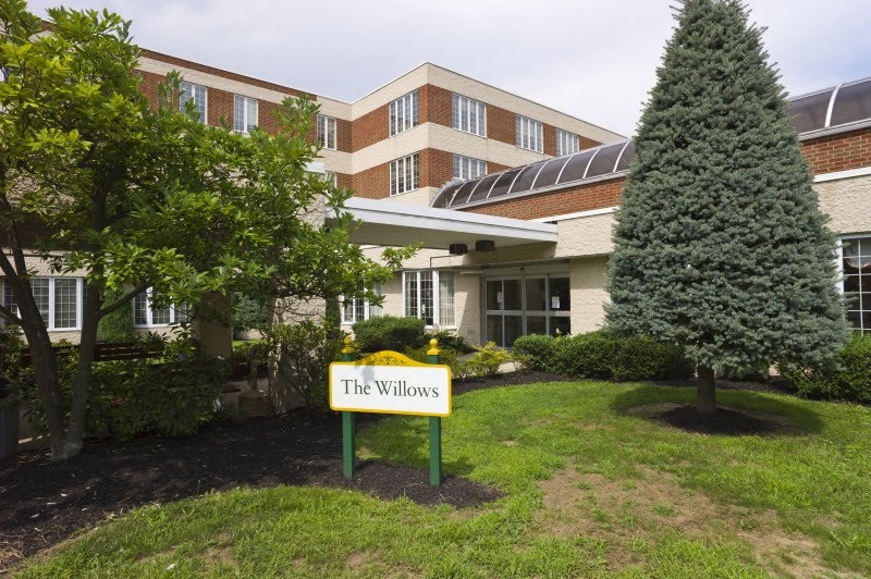 Presbyterian SeniorCare Network - The Willows | 1215 Hulton Rd, Oakmont, PA 15139, USA | Phone: (877) 529-5747