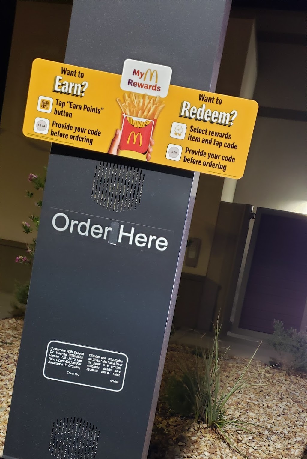 McDonalds | 1328 S Signal Butte Rd, Mesa, AZ 85209, USA | Phone: (480) 597-3718