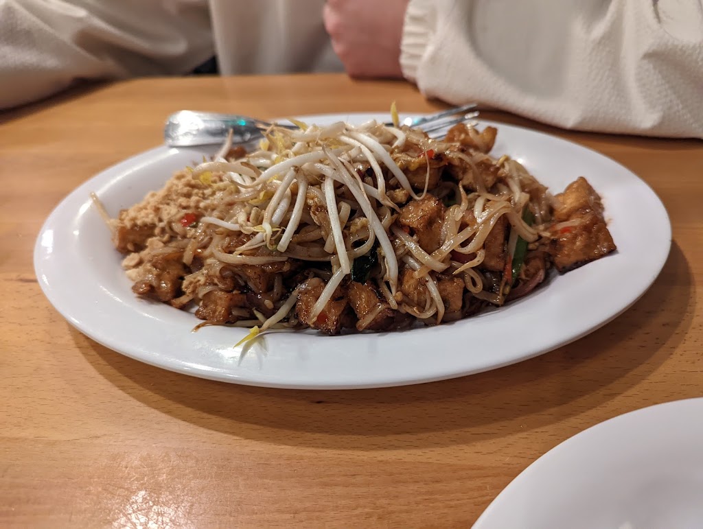 Too Thai Street Eats | 2540 Old Denton Rd #138, Carrollton, TX 75006, USA | Phone: (469) 892-6313