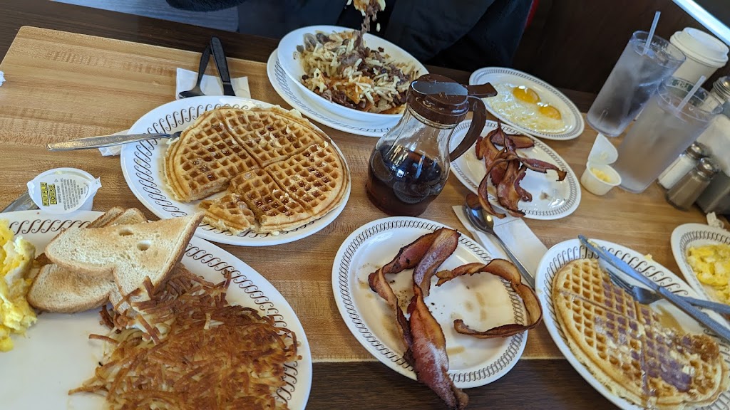 Waffle House | 11749 E Colonial Dr, Orlando, FL 32817, USA | Phone: (407) 380-1579