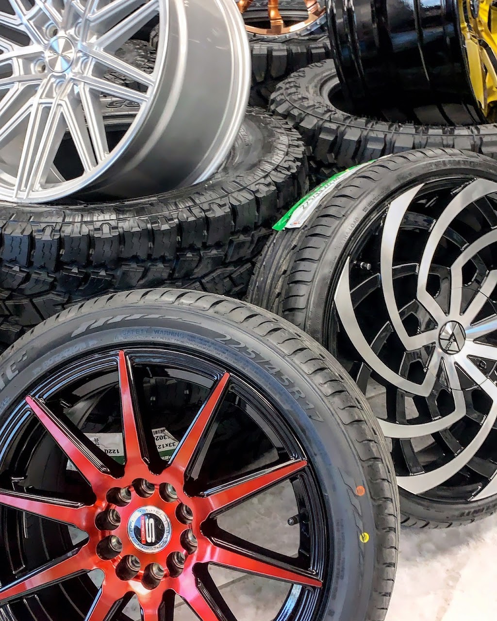 Wheel ID Tires & Accessories | 11626 N Florida Ave, Tampa, FL 33612, USA | Phone: (833) 943-3543