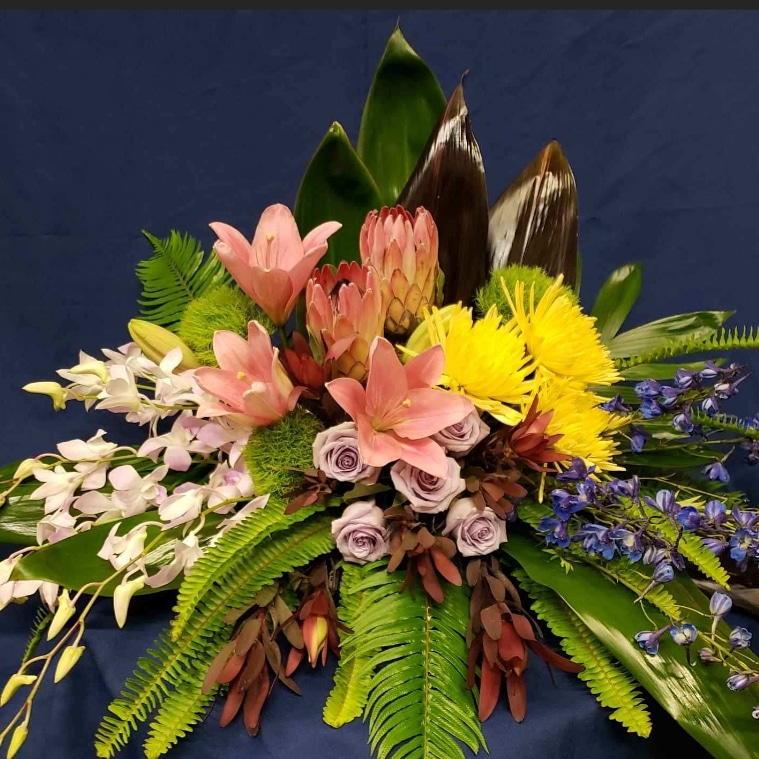 Jeans Flower Basket | 34329 Yucaipa Blvd, Yucaipa, CA 92399, USA | Phone: (909) 797-8760