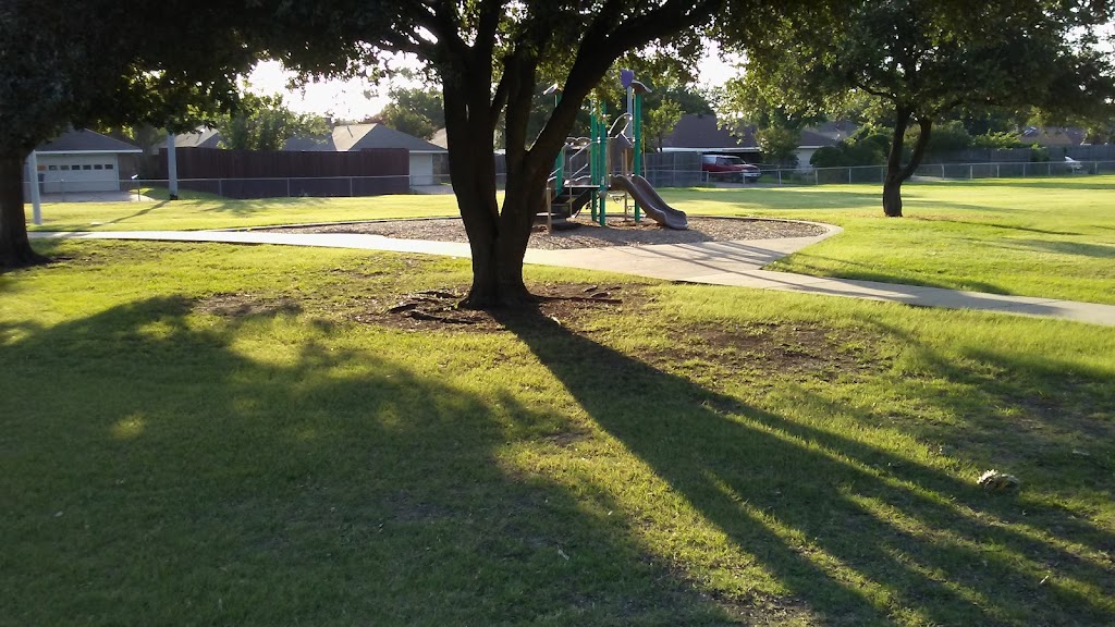 Buddy Graham Park | 1826 Clear Point Dr, Garland, TX 75041 | Phone: (972) 205-2750