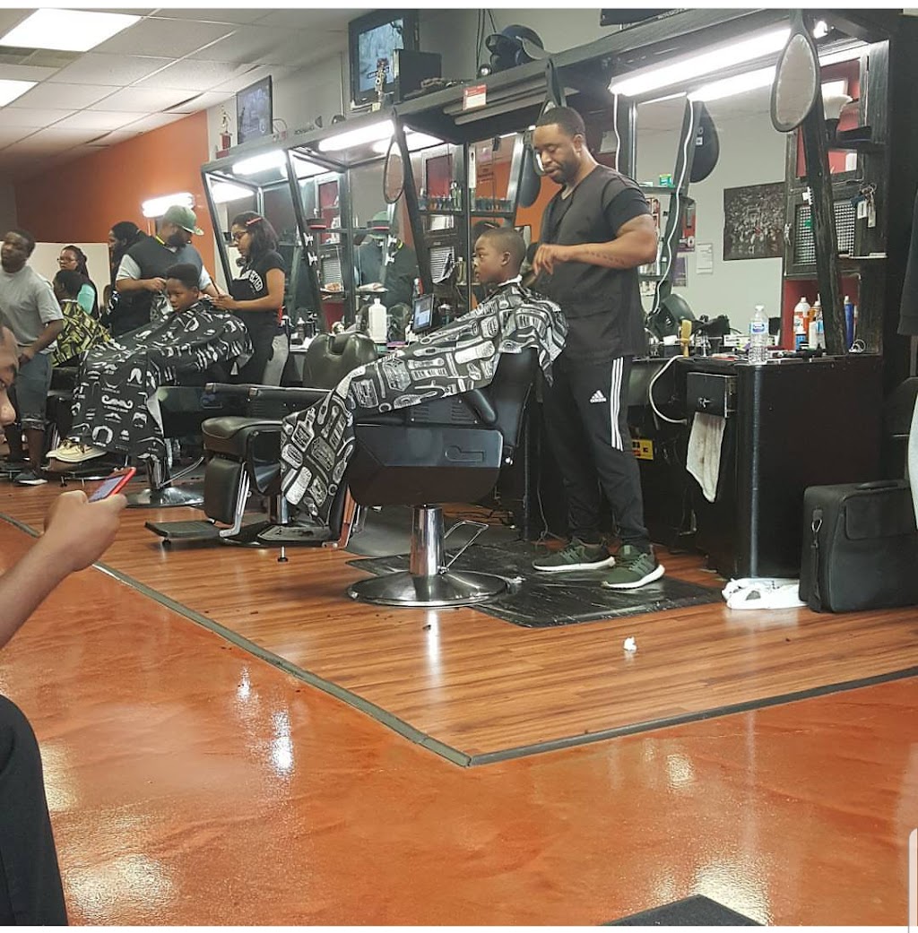 Gq Cutz barbershop | 5032 E 56th St, Indianapolis, IN 46226, USA | Phone: (317) 992-2094