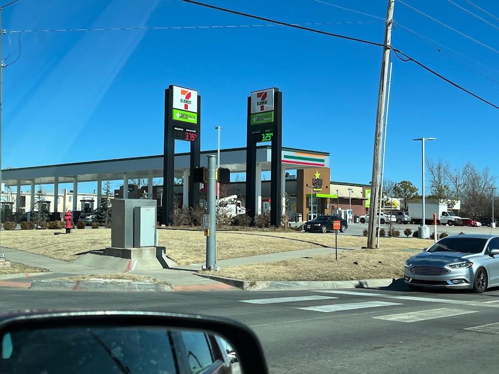 7-Eleven | 1201 12th Ave NE, Norman, OK 73071, USA | Phone: (405) 329-2744