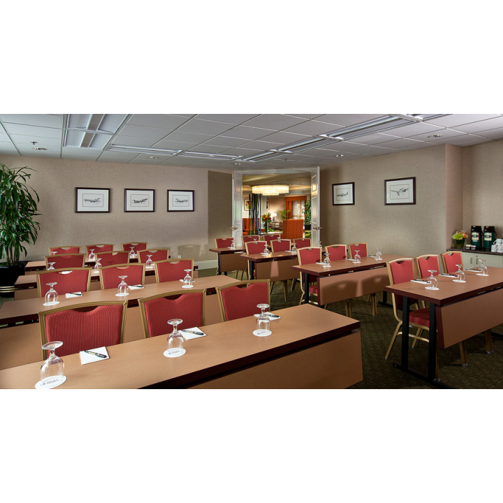 Coast Gateway Hotel | 18415 International Blvd, SeaTac, WA 98188, USA | Phone: (206) 248-8200