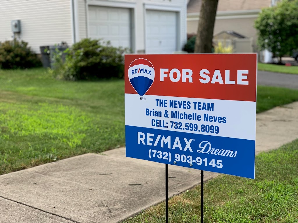 Brian & Michelle Neves - Neves Team of RE/MAX Dreams | 380 Washington Rd, Sayreville, NJ 08872, USA | Phone: (732) 599-8099