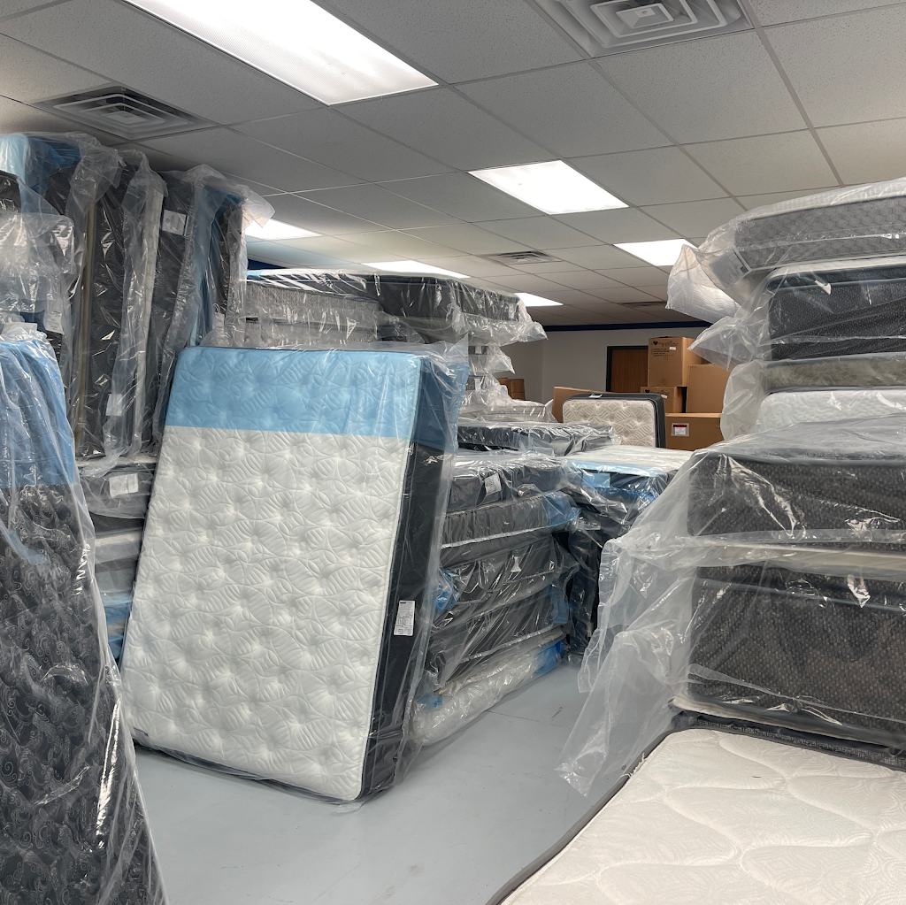 Box Drop Mattress of Lake Worth | 3519 NW, Jim Wright Fwy, Fort Worth, TX 76106, USA | Phone: (817) 629-7116