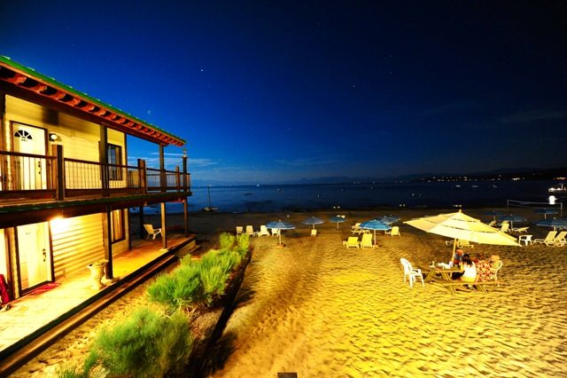 Mourelatos Lakeshore Resort | 6834 N Lake Blvd, Tahoe Vista, CA 96148, USA | Phone: (530) 546-9500