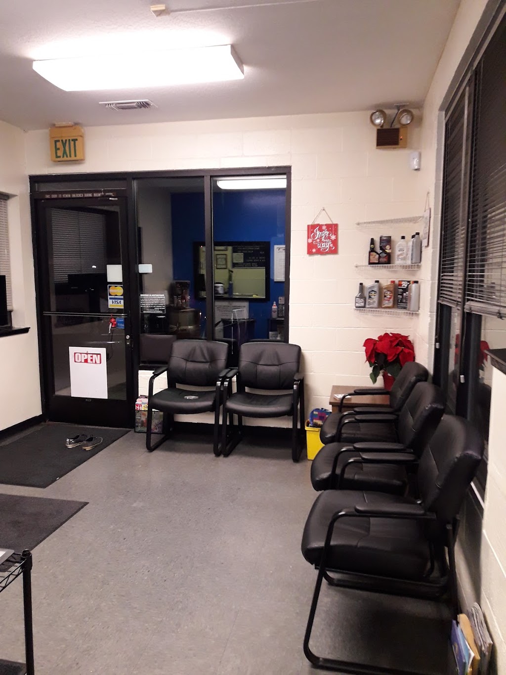 Quick Lube Services Center | 875 Marguerite Mine Rd, Auburn, CA 95603, USA | Phone: (530) 887-8158