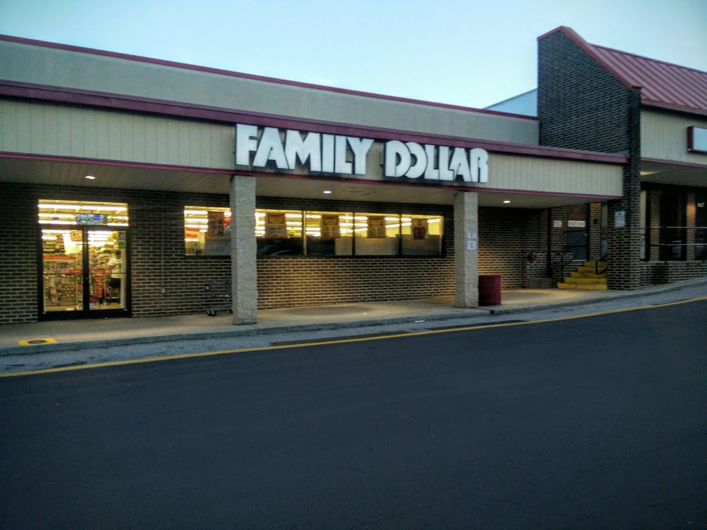 Family Dollar | 3229 Avent Ferry Rd, Raleigh, NC 27606, USA | Phone: (919) 500-4739