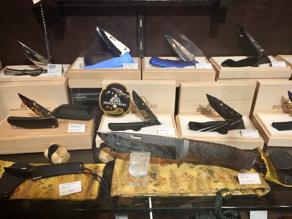 The Old Man Knives and Tools | Damstraat 16, 1012 JM Amsterdam, Netherlands | Phone: 020 627 0043