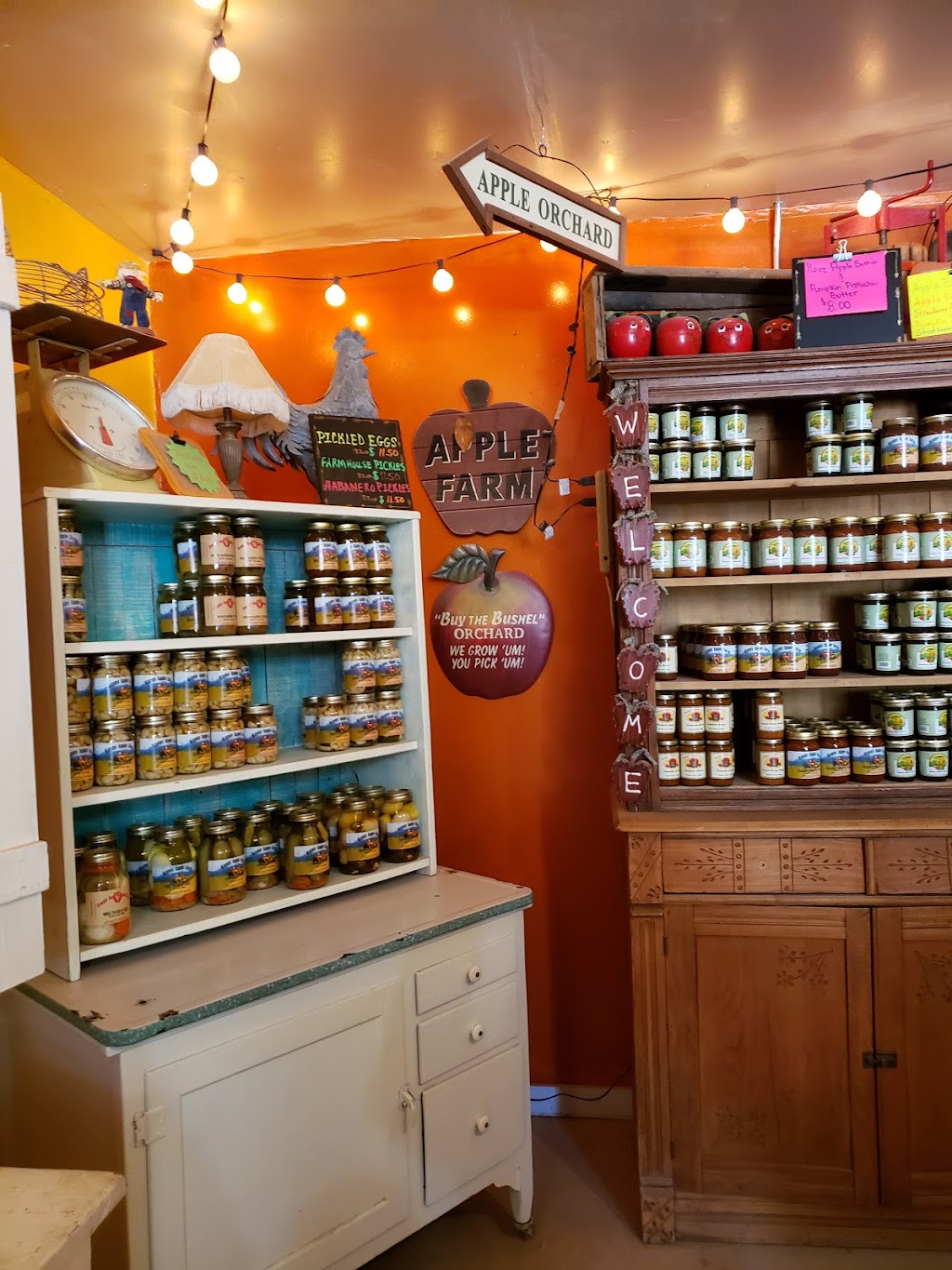 Happy Apple Farm | 1190 1st St, Penrose, CO 81240, USA | Phone: (719) 429-6300