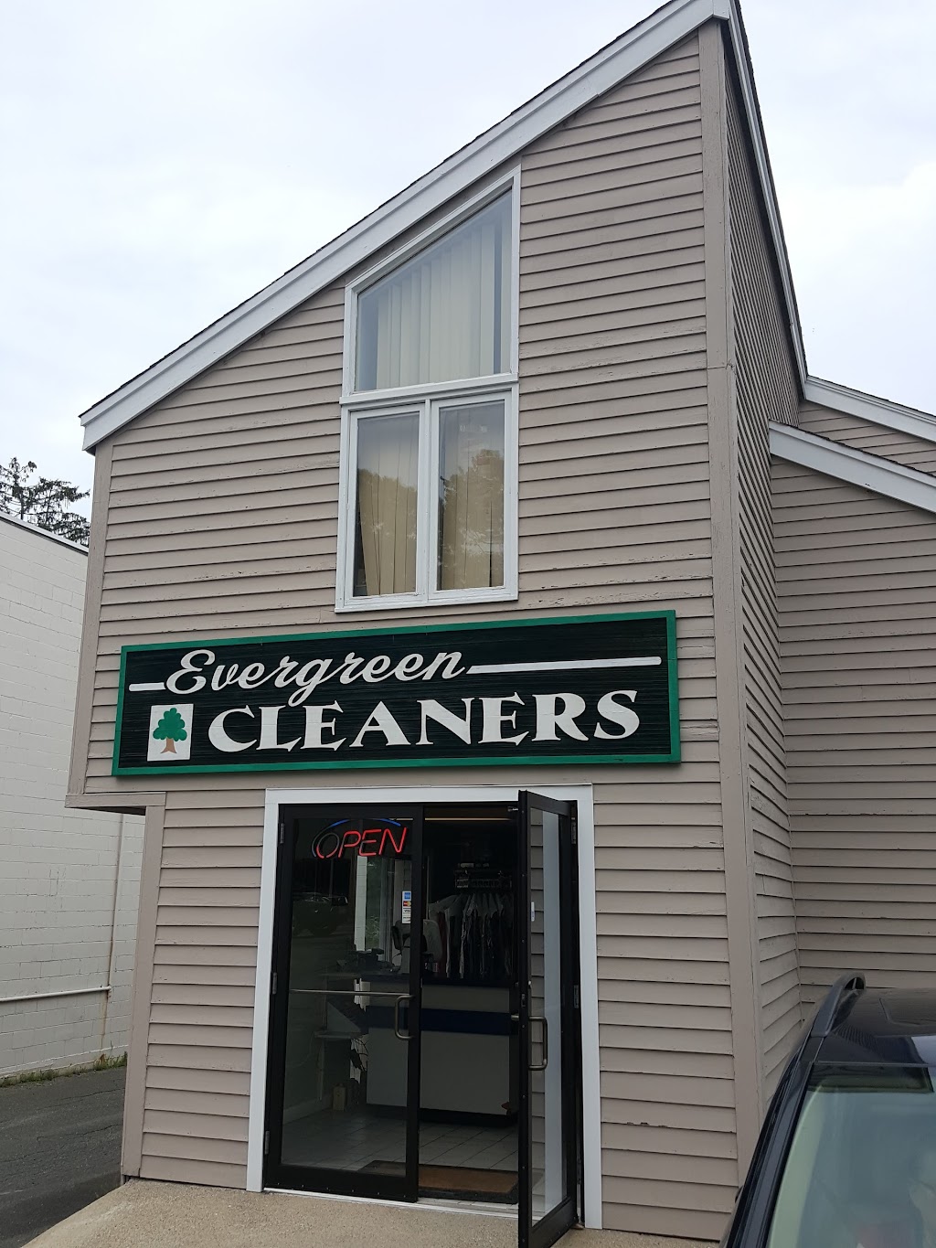 Evergreen Cleaners | 185 Bedford St, Lexington, MA 02420, USA | Phone: (781) 862-9090