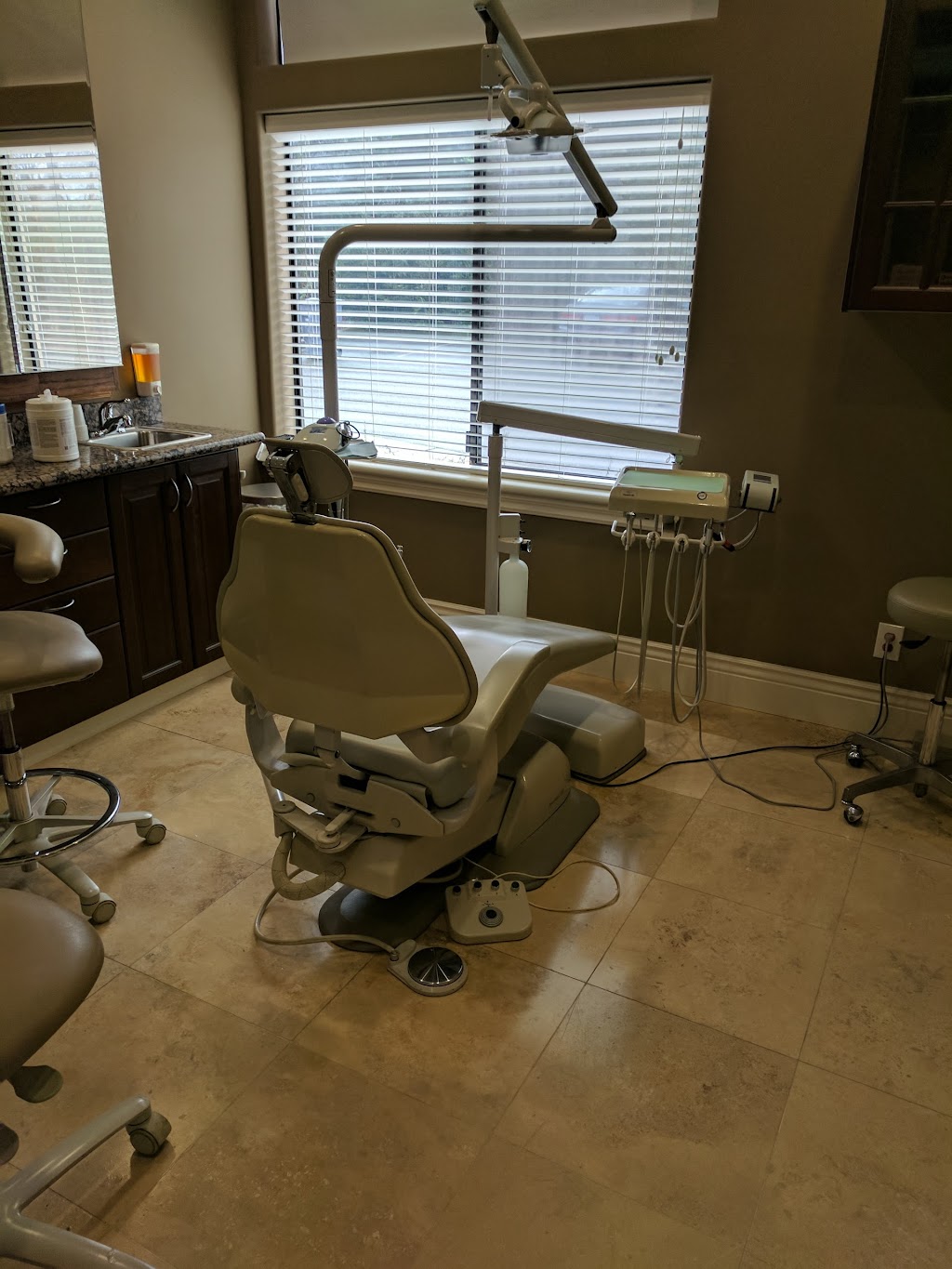A Plus Dental Care | 4300 Live Oak Ln, Rocklin, CA 95765, USA | Phone: (916) 789-1222