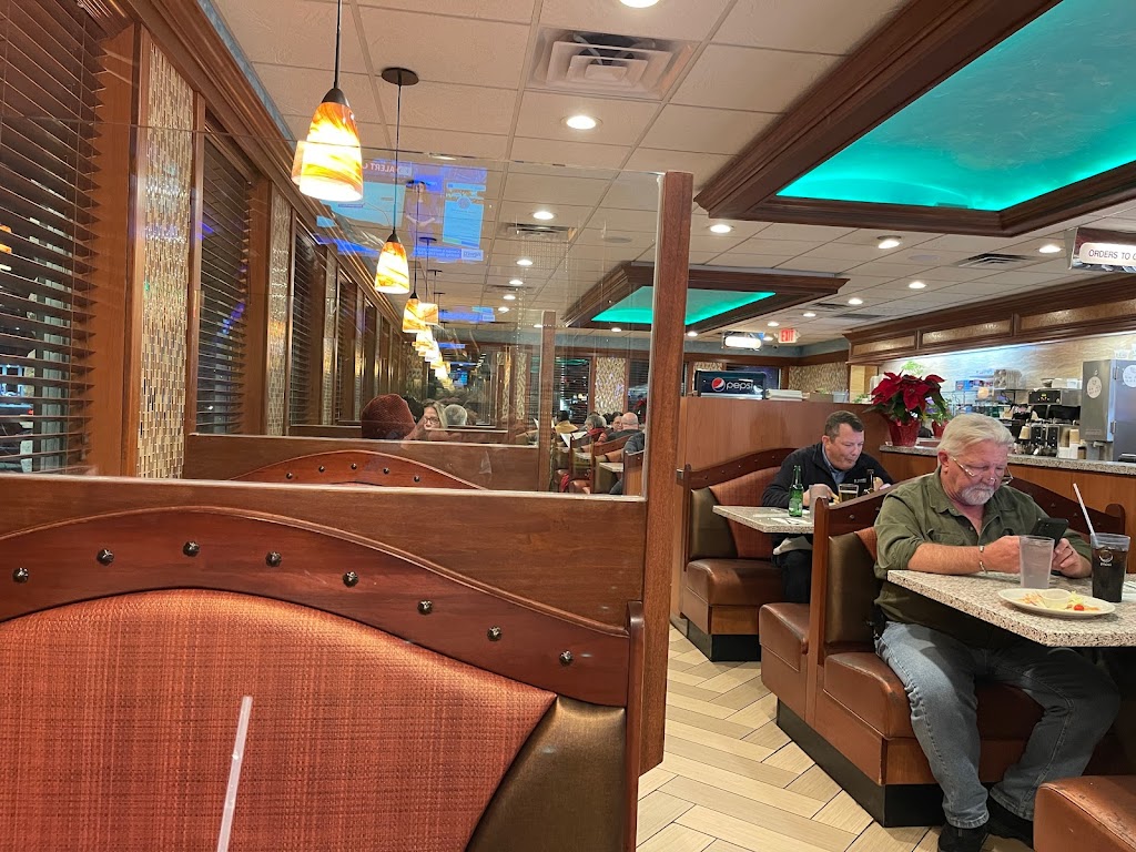 Eldorado Diner | 55 W Main St, Elmsford, NY 10523, USA | Phone: (914) 592-6197