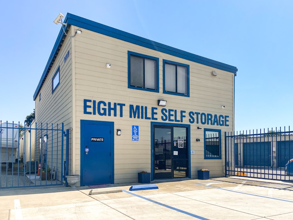 Eight Mile Self Storage | 10910 CA-99, Lodi, CA 95240 | Phone: (209) 367-0909