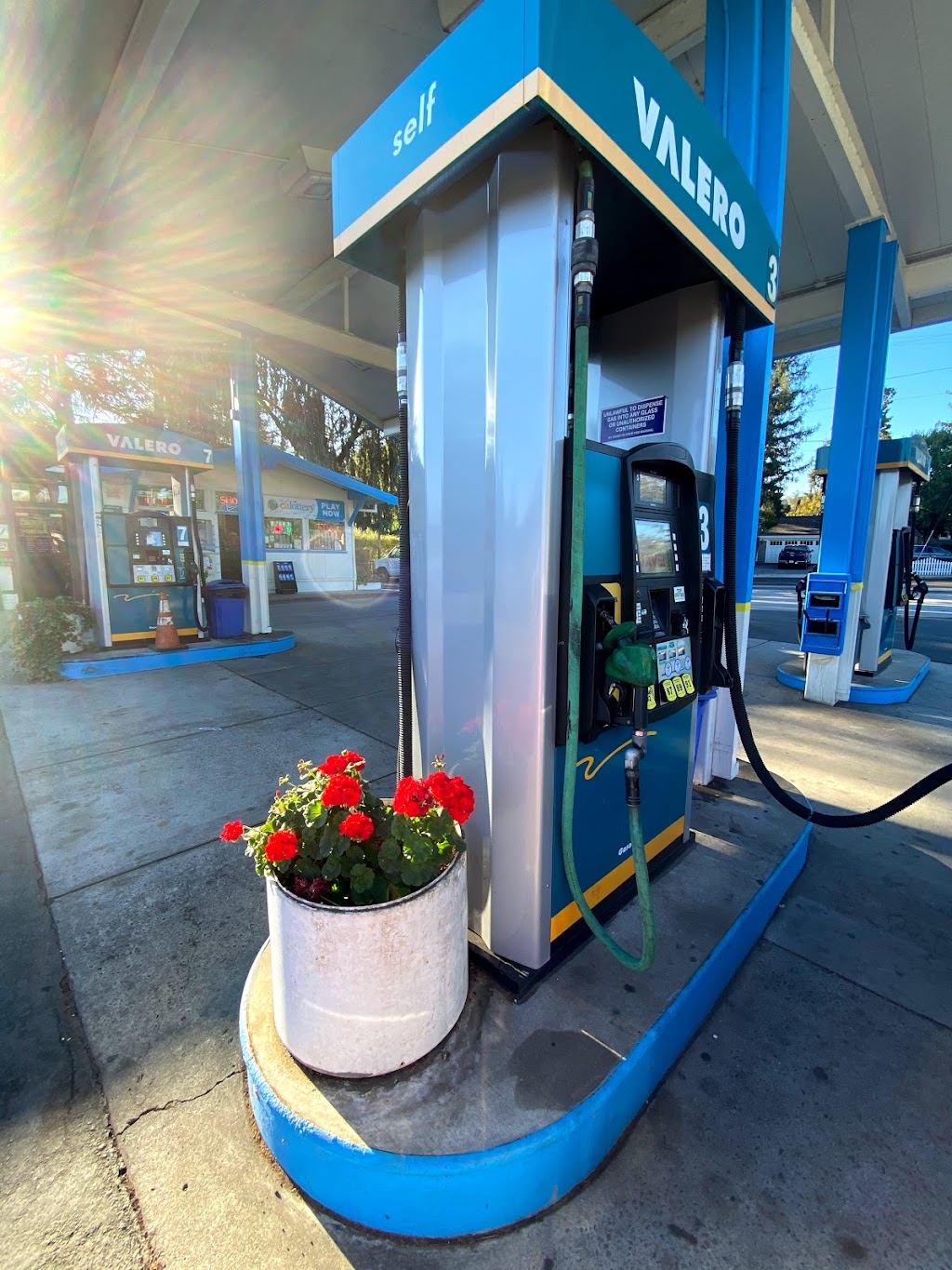 Los Gatos Valero | 16500 Los Gatos Blvd, Los Gatos, CA 95032, USA | Phone: (408) 356-7424