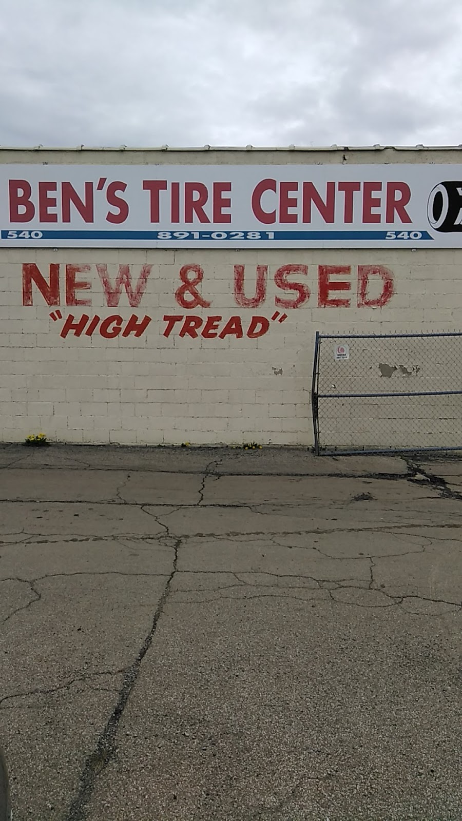 Bens Tire Center Inc & Auto Scrap Metal Processing | 540 E Delavan Ave, Buffalo, NY 14211, USA | Phone: (716) 891-0281