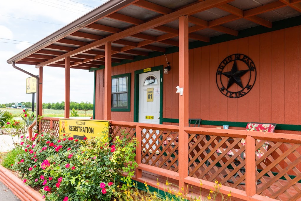 Leander / NW Austin KOA Holiday | 2689 Hero Way, Leander, TX 78641, USA | Phone: (512) 259-7200