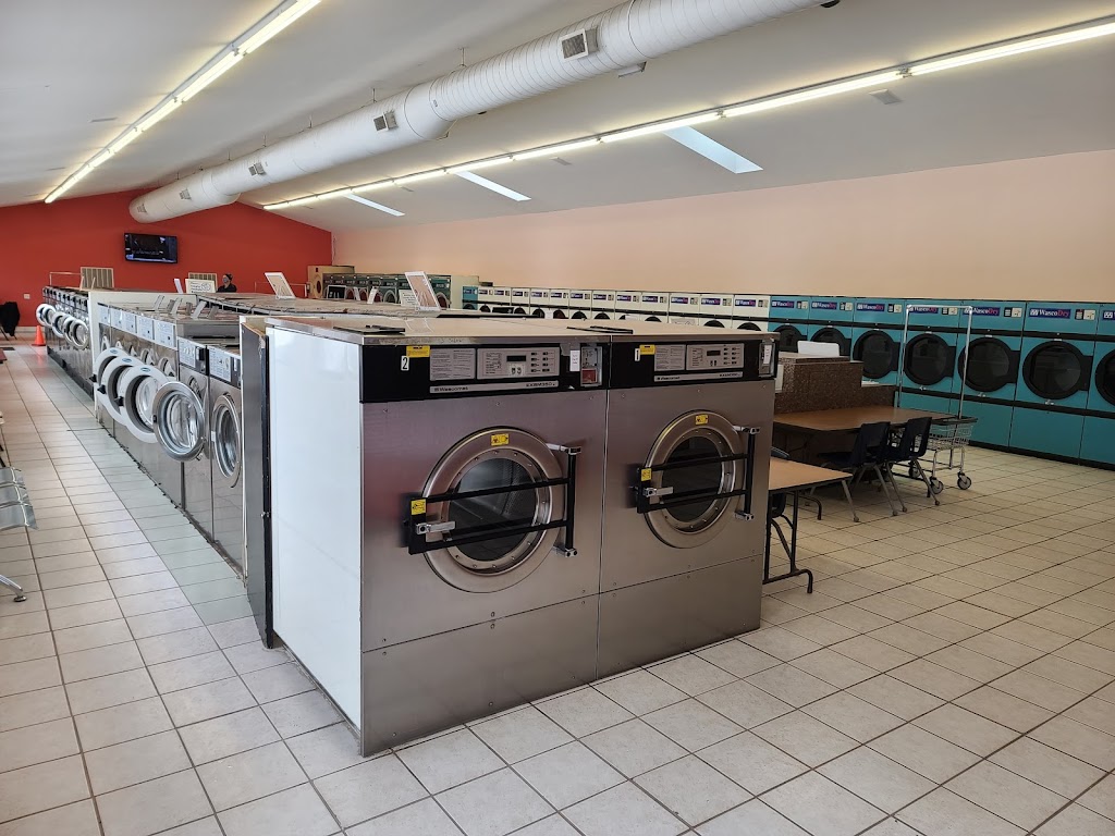 Marios Coin Laundry | 6876 Cooley Lake Rd, Waterford Twp, MI 48327, USA | Phone: (248) 779-7497