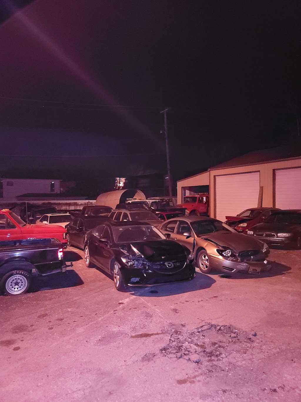 Jims Auto & Body Shop | 128 E 10th St, Connersville, IN 47331, USA | Phone: (765) 827-1534