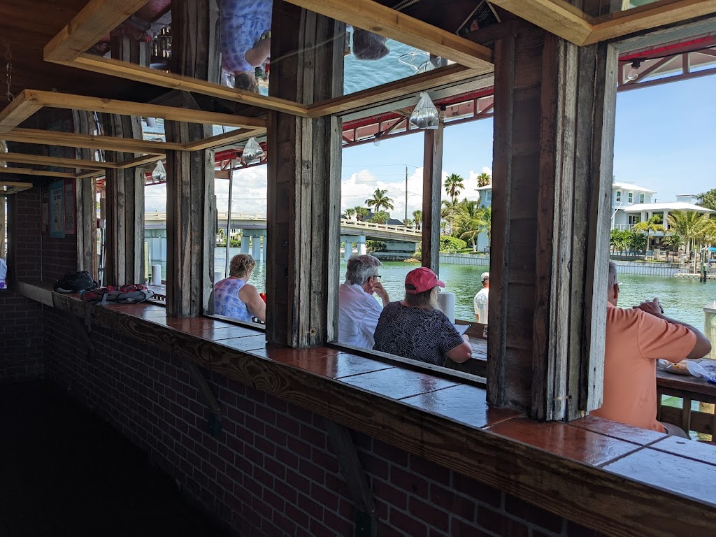 The Wharf Restaurant | 2001 Pass a Grille Way, St Pete Beach, FL 33706, USA | Phone: (727) 367-9469