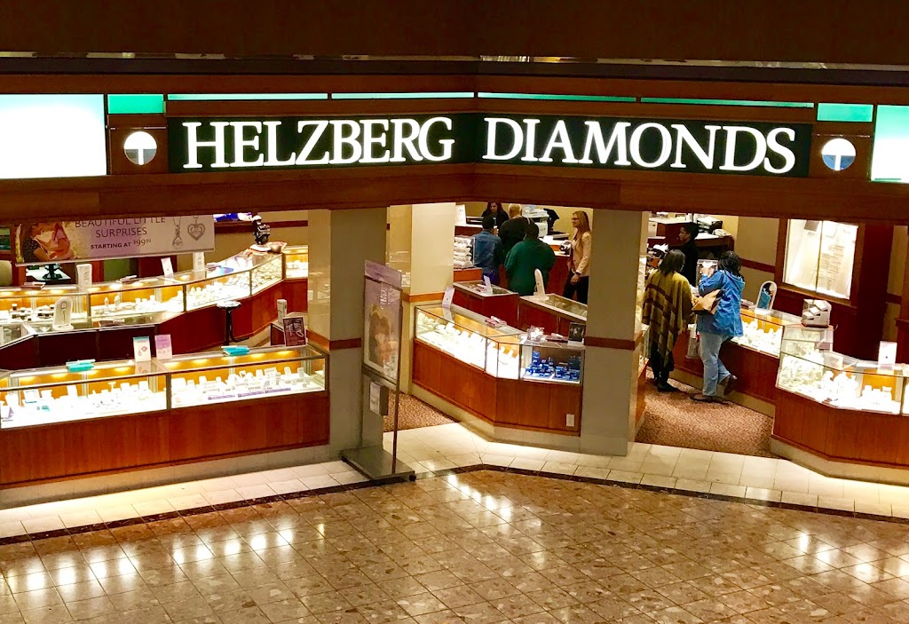 Helzberg Diamonds | 1077 St Louis Galleria St, St. Louis, MO 63117, USA | Phone: (314) 721-0190