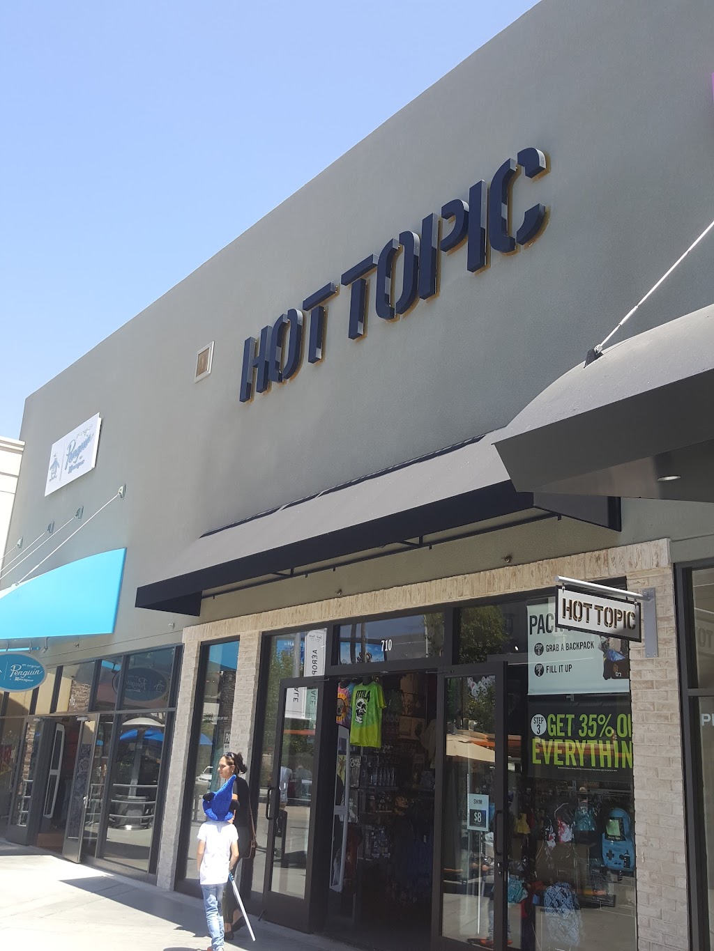 Hot Topic | 20 City Blvd W STE 710, Orange, CA 92868 | Phone: (714) 935-9180