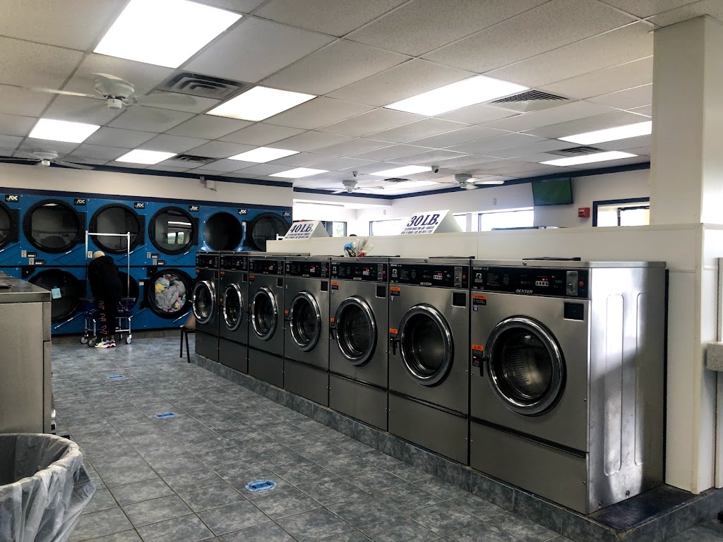 Sudsville Laundry Inc | 7456 Annapolis Rd, Landover Hills, MD 20784, USA | Phone: (301) 429-0052