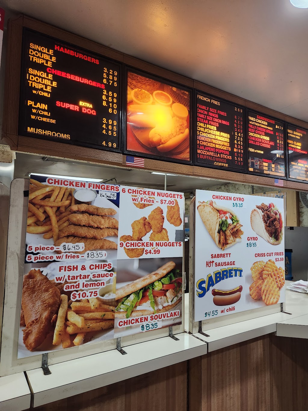 Dairy King | 169 Main St, Norwalk, CT 06851, USA | Phone: (203) 847-9314