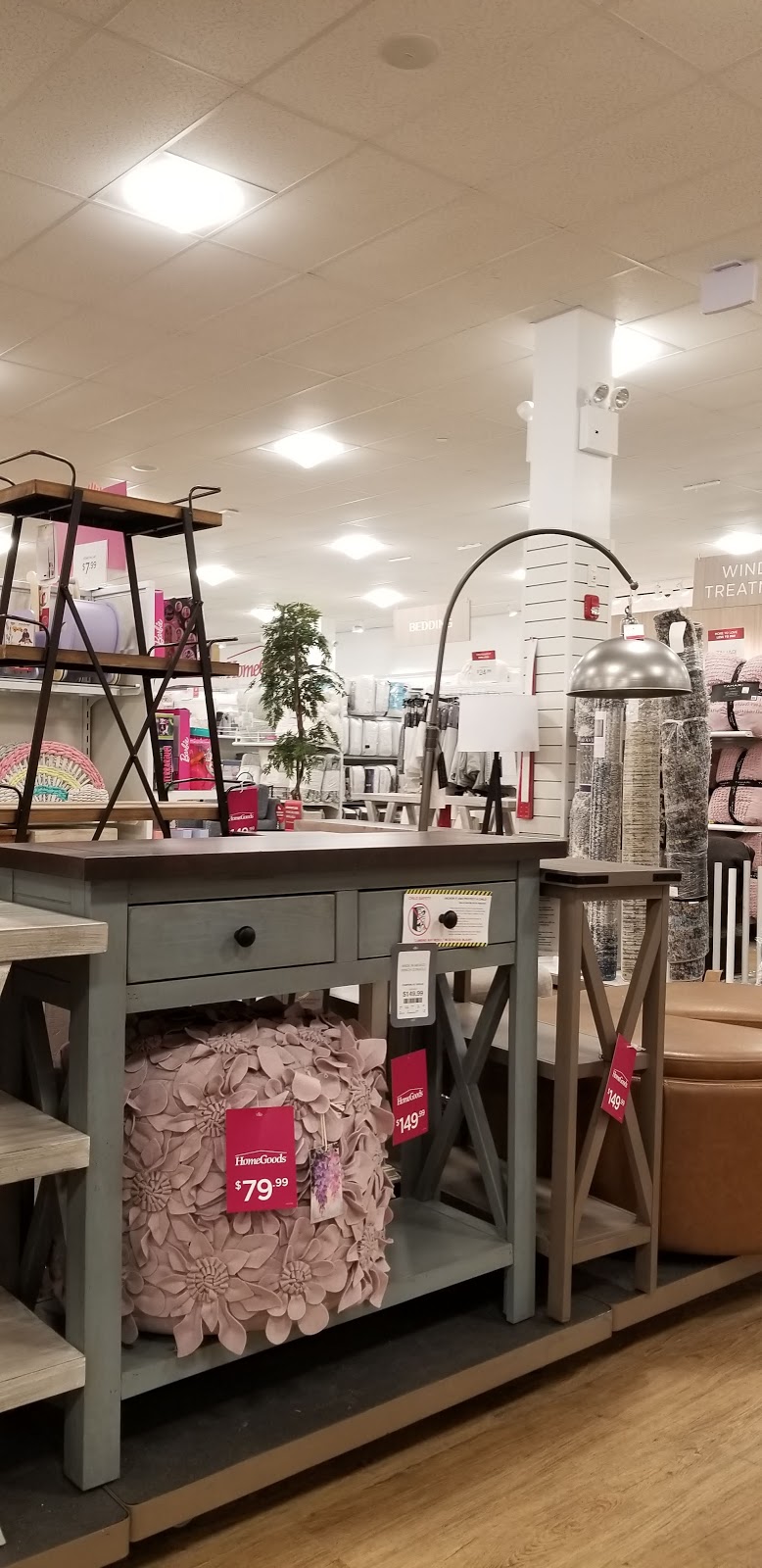 HomeGoods | 855 Central Park Ave, Scarsdale, NY 10583, USA | Phone: (914) 722-2513