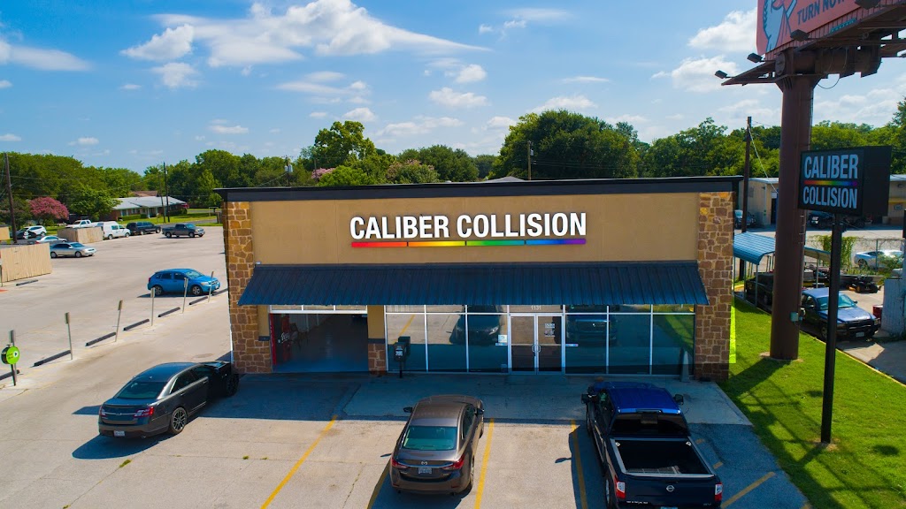 Caliber Collision | 1131 US-290, Elgin, TX 78621, USA | Phone: (512) 281-3556