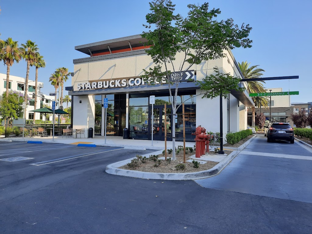 Starbucks | 480 N Main St, Corona, CA 92878, USA | Phone: (951) 371-7275