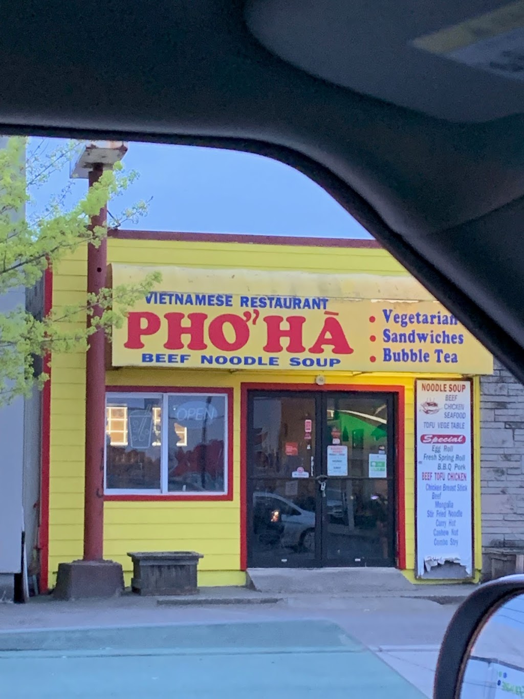 Pho Ha | 6519 4th Ave S, Seattle, WA 98108, USA | Phone: (206) 763-9828