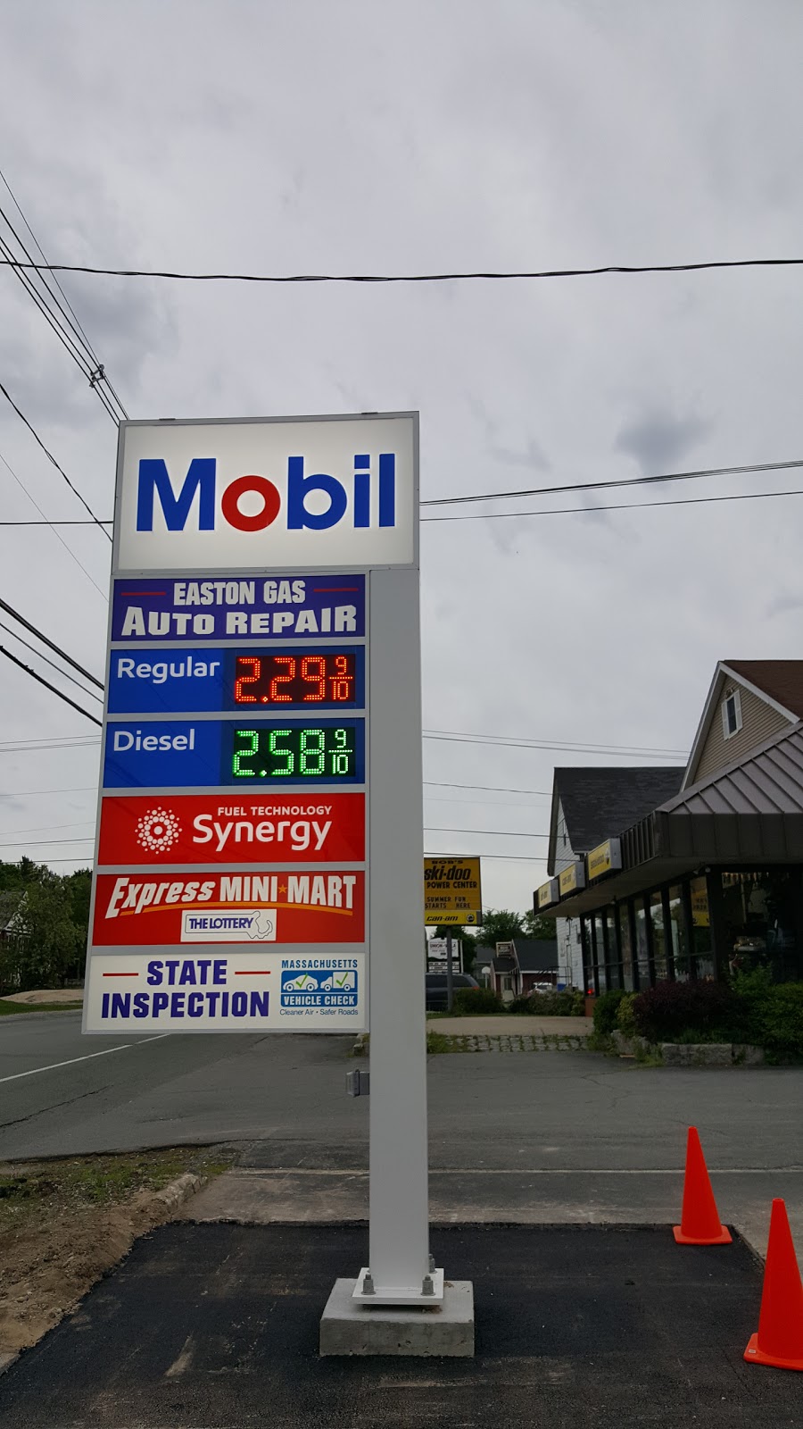 Easton Gas Auto Repair | 200 Washington St, North Easton, MA 02356, USA | Phone: (508) 565-8990