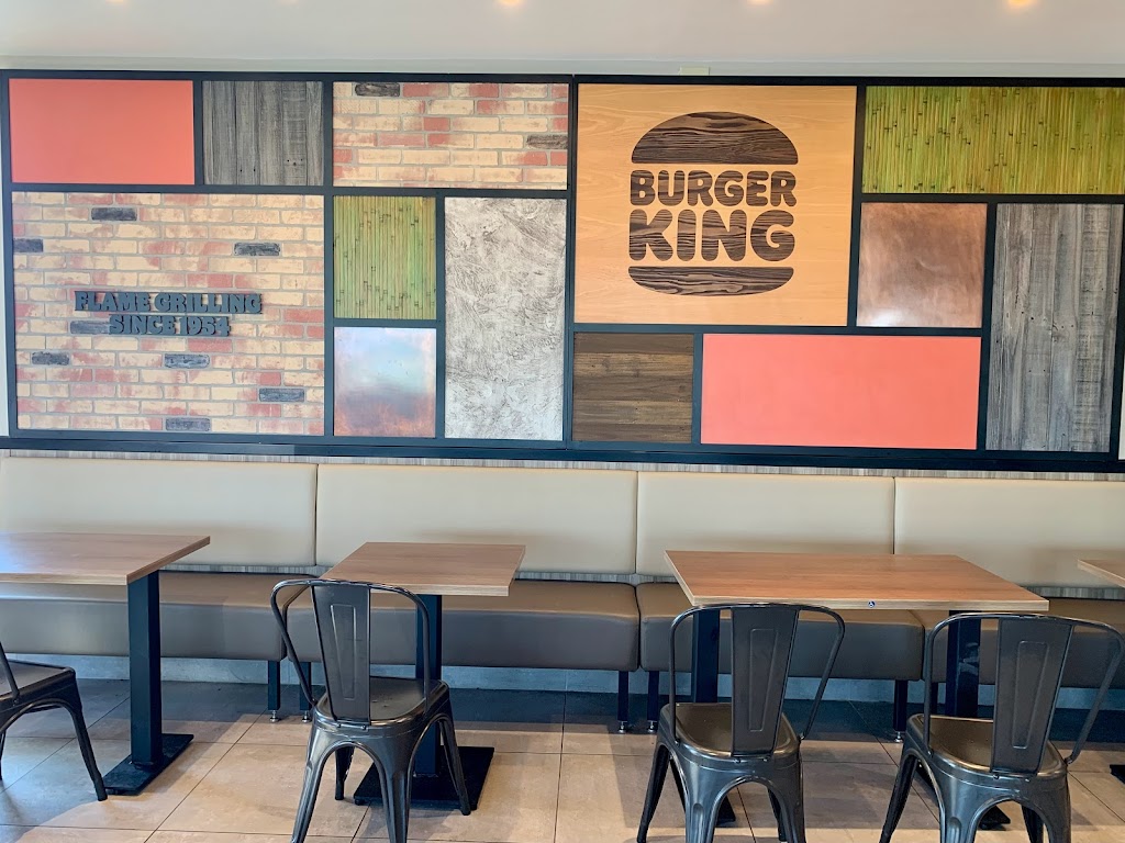 Burger King | Next To Kroger, 234 Lafayette St, London, OH 43140, USA | Phone: (740) 956-1439