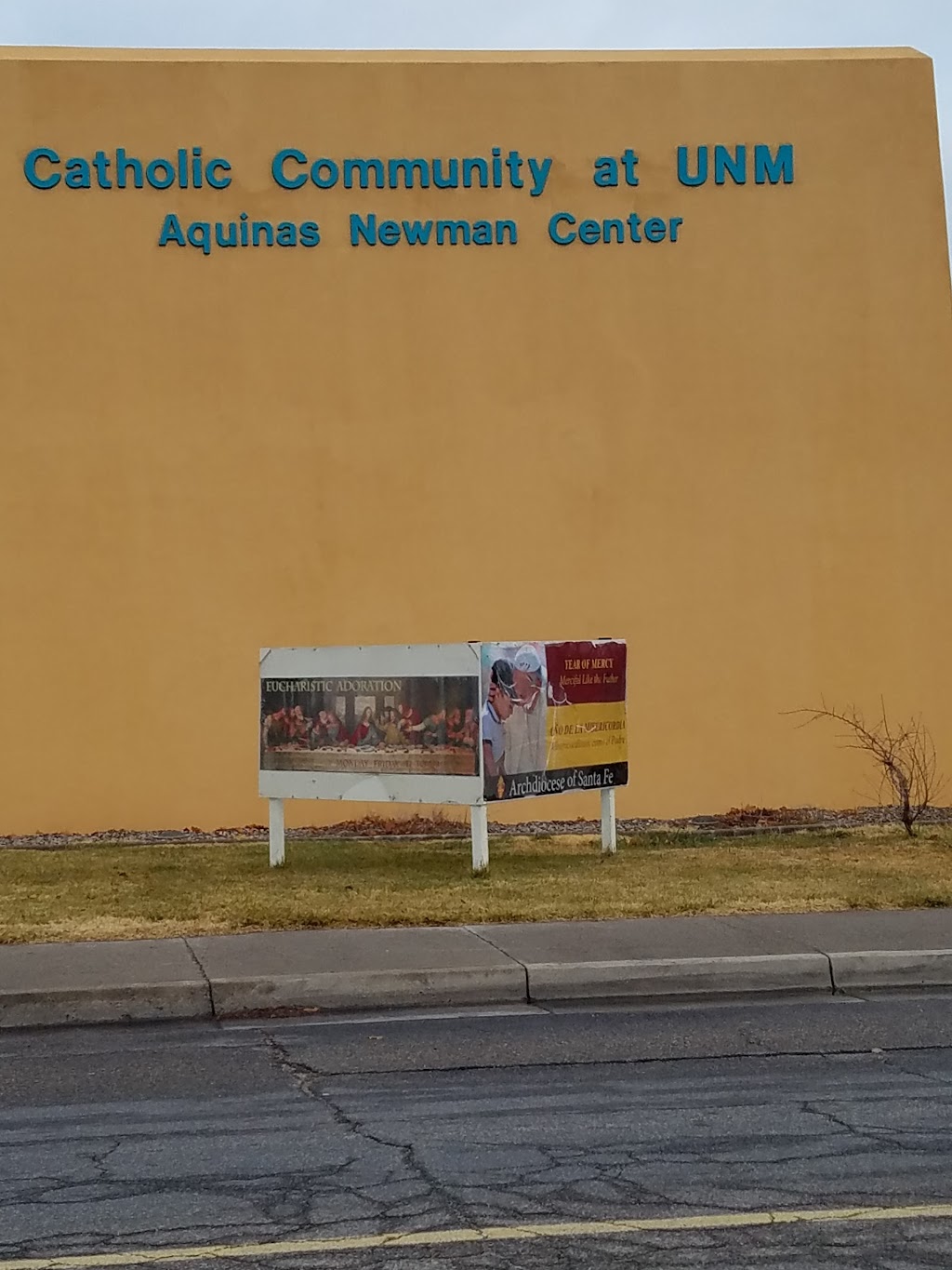 Thomas Aquinas Newman Center | 1815 Las Lomas Rd NE, Albuquerque, NM 87106, USA | Phone: (505) 247-1094