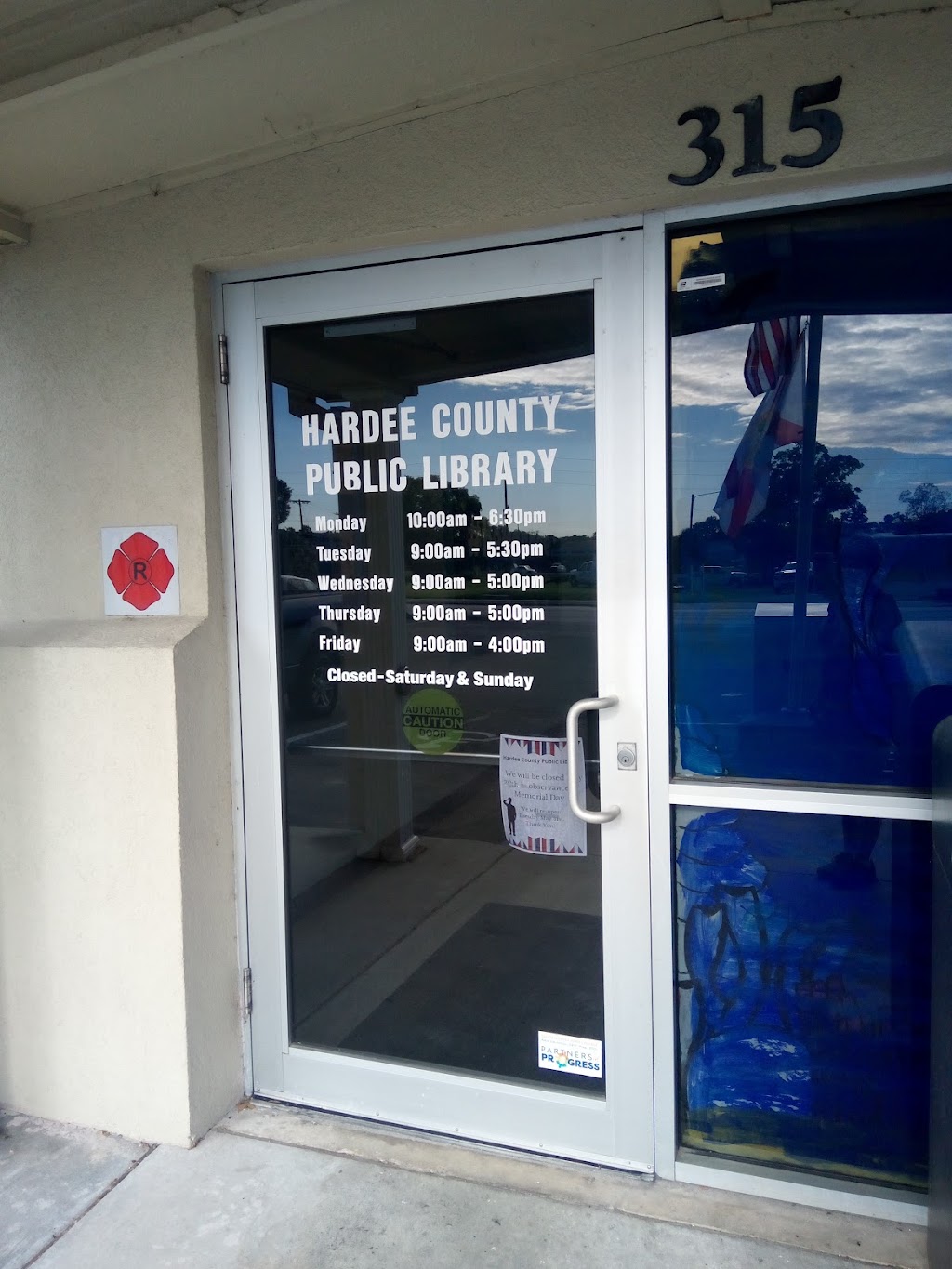 Hardee County Library | 315 N 6th Ave, Wauchula, FL 33873, USA | Phone: (863) 773-6438