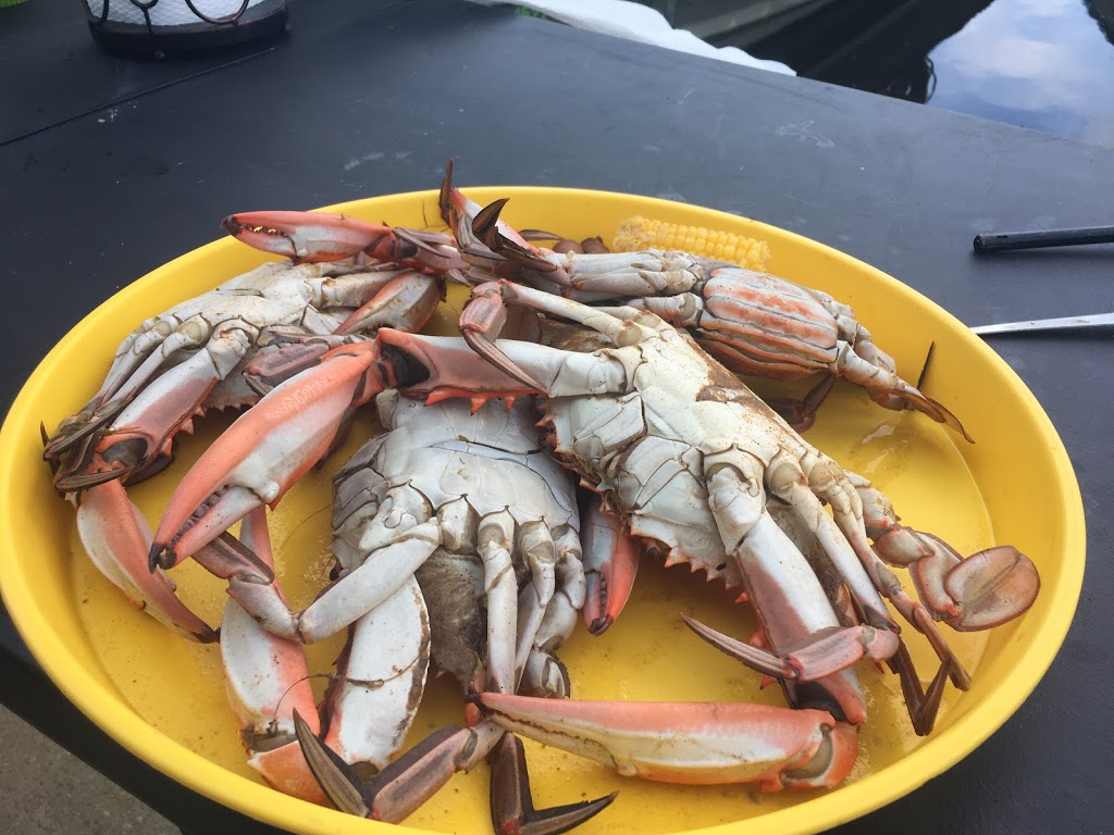 Captain dREs Crabbin Experience | 2471 Paris Rd, New Orleans, LA 70129, USA | Phone: (504) 339-9072